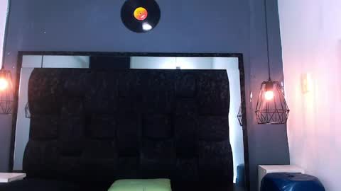 anxiuos miller online show from May 26, 1:23 am