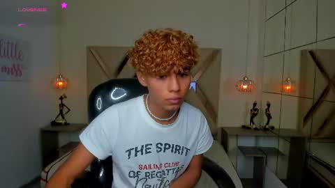 anyelotwink online show from July 10, 4:27 am