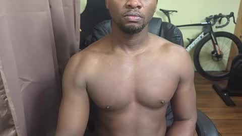 apollodarkmn online show from May 2, 5:43 am