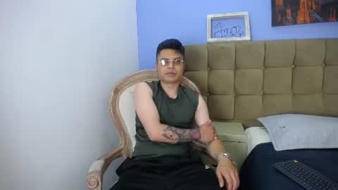 aquilestaylor online show from June 15, 1:14 pm