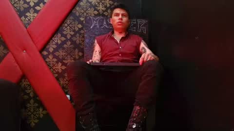 aquilestaylor online show from July 23, 12:46 pm