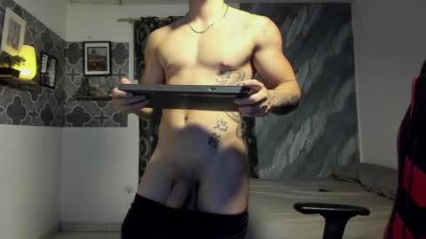 ares_parker online show from May 26, 3:46 am