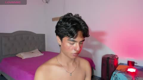 ariel_adan online show from May 16, 2:42 am