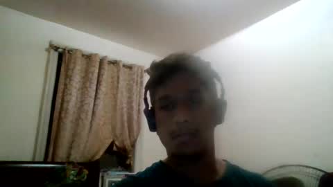 arjunc3 online show from July 13, 2:25 am