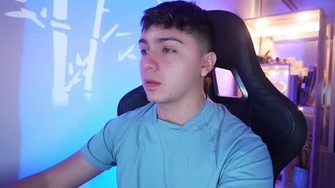 aron__cooper online show from May 14, 1:25 am