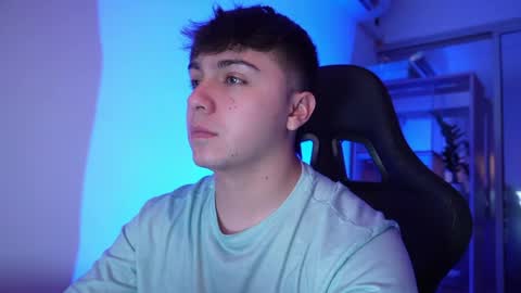 aron__cooper online show from May 12, 1:03 am