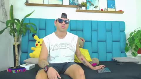 Aroon   online show from June 20, 12:43 pm