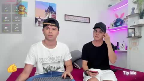 Aroon   online show from June 29, 11:38 pm
