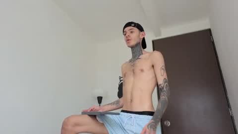   online show from May 1, 10:23 pm