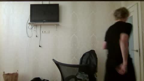 artem228play online show from June 8, 11:55 am