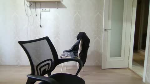 artem228play online show from June 16, 1:41 am