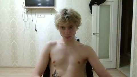 artem228play online show from June 14, 1:36 am