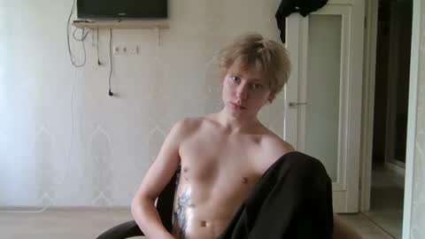 artem228play online show from June 14, 2:24 am