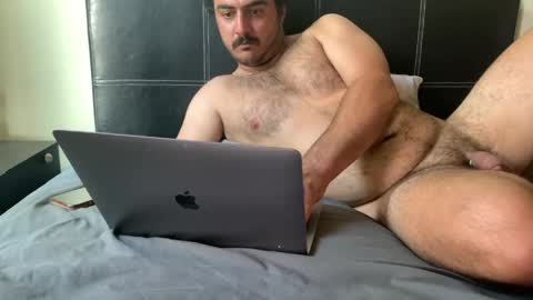 artyparty818 online show from May 20, 11:55 pm