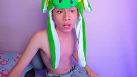 Asher online show from June 25, 2:14 am