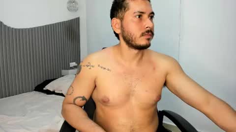 ashlan_king online show from July 17, 9:32 pm