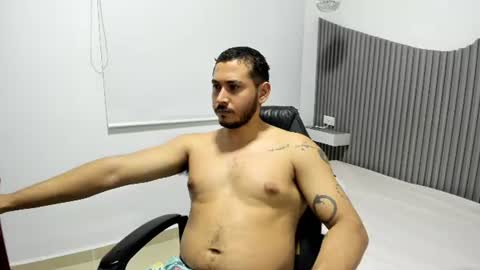 ashlan_king online show from July 12, 10:01 pm