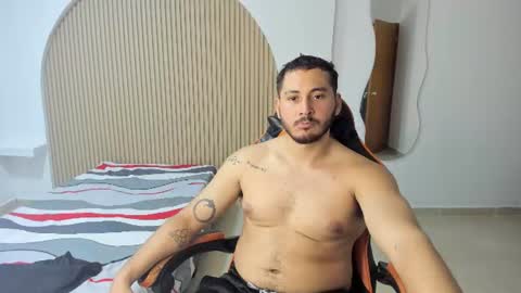 ashlan_king online show from July 14, 3:33 am