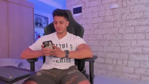 my name real is camilo online show from May 19, 12:11 pm