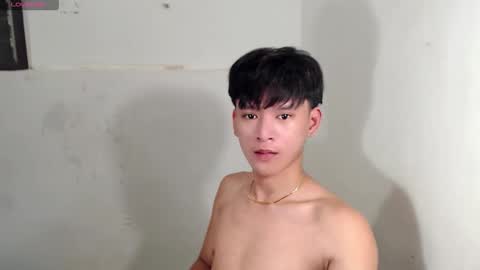 asianbrilee online show from May 31, 8:48 am