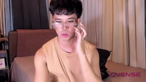 asiancum_peter online show from July 20, 2:40 am