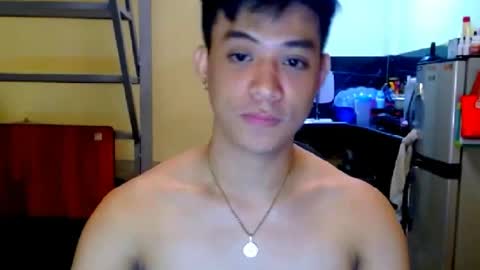 asiandreamboyx online show from June 14, 5:42 am