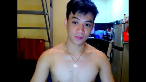 asiandreamboyx online show from May 9, 2:56 am