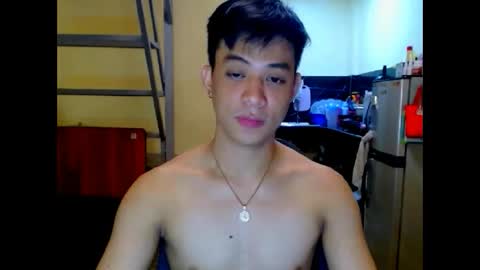 asiandreamboyx online show from May 23, 4:29 am