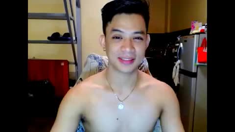 asiandreamboyx online show from May 6, 2:01 am