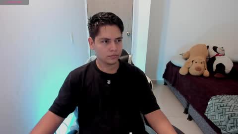 Asta Kuno online show from May 12, 6:33 am