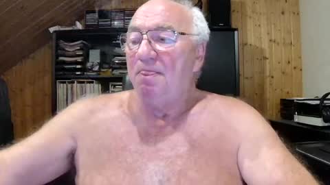asusandy online show from July 10, 11:50 pm