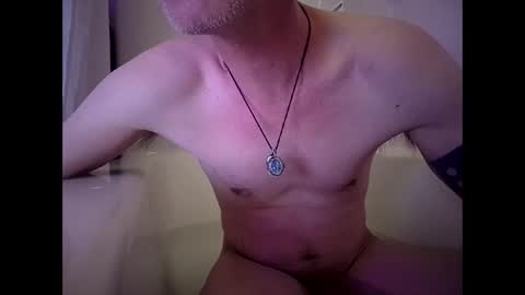 jonnyandrew online show from June 1, 2:56 am