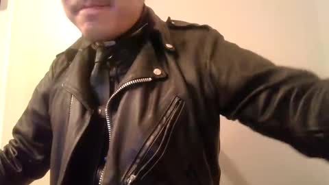 Atlleather1 online show from May 5, 5:09 am