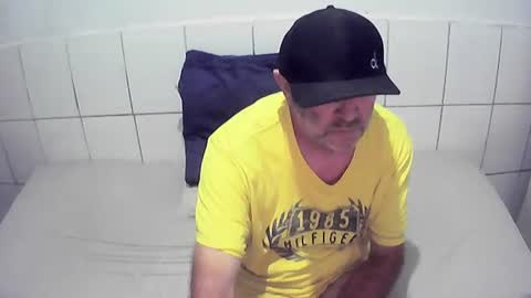 cesar augusto online show from July 25, 9:11 pm