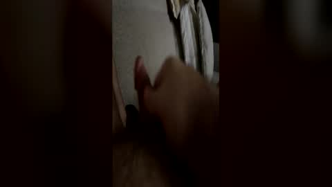 aus_man1 online show from June 15, 2:31 pm