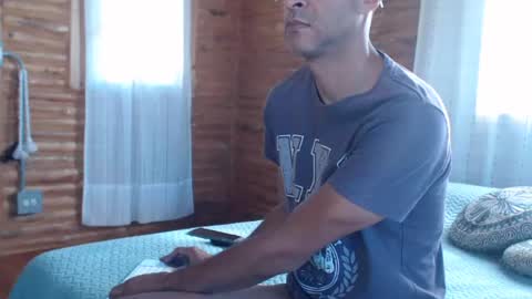 Axcel Borja online show from July 6, 1:41 pm