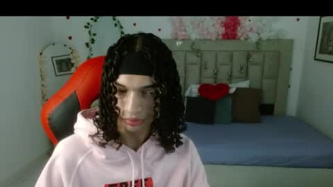 Axel online show from May 8, 12:44 am