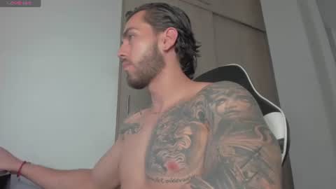 axelblaze_1 online show from June 17, 3:03 pm