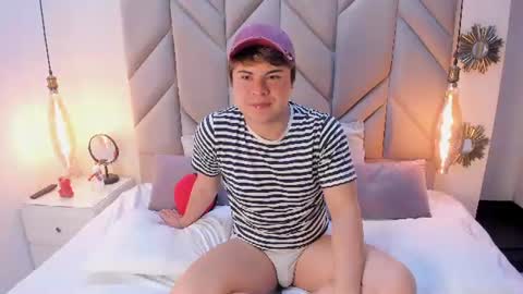 Axell  online show from July 13, 3:52 am