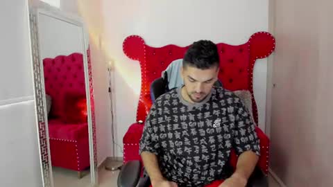 Axel online show from July 4, 12:52 pm