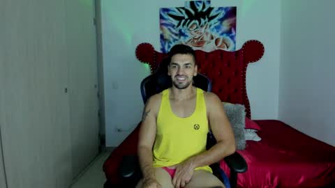 Axel online show from May 5, 10:50 am