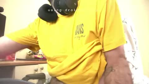 axis online show from August 8, 9:27 am