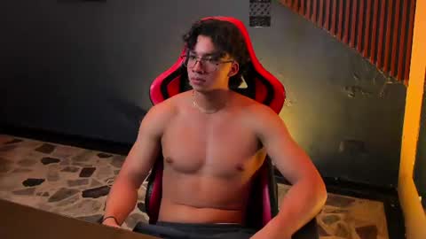AXXELMEN online show from July 25, 2:19 am