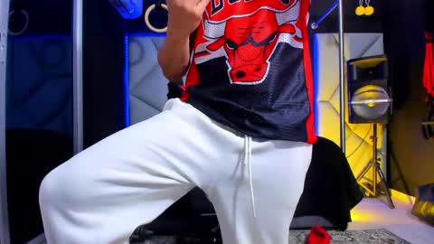 Ayden Miller online show from May 1, 6:05 am