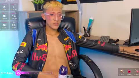 Damian  online show from May 27, 6:32 am