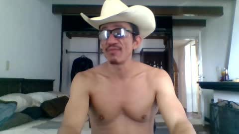 Mexican livin Off the Wall online show from April 27, 6:46 pm