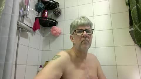 baggelina75 online show from May 18, 7:51 pm