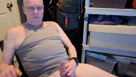 baltomoron69 online show from May 8, 10:10 pm