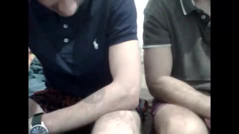 banciuclaudiu87 online show from May 6, 7:20 am