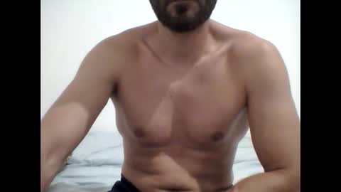 banciuclaudiu87 online show from June 9, 1:07 am